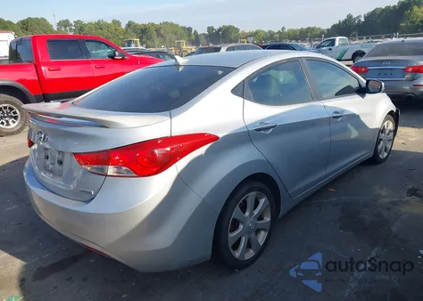 2013 Hyundai Elantra Limited z USA, uszkodzony, nr VIN 5NPDH4AE8DH315858